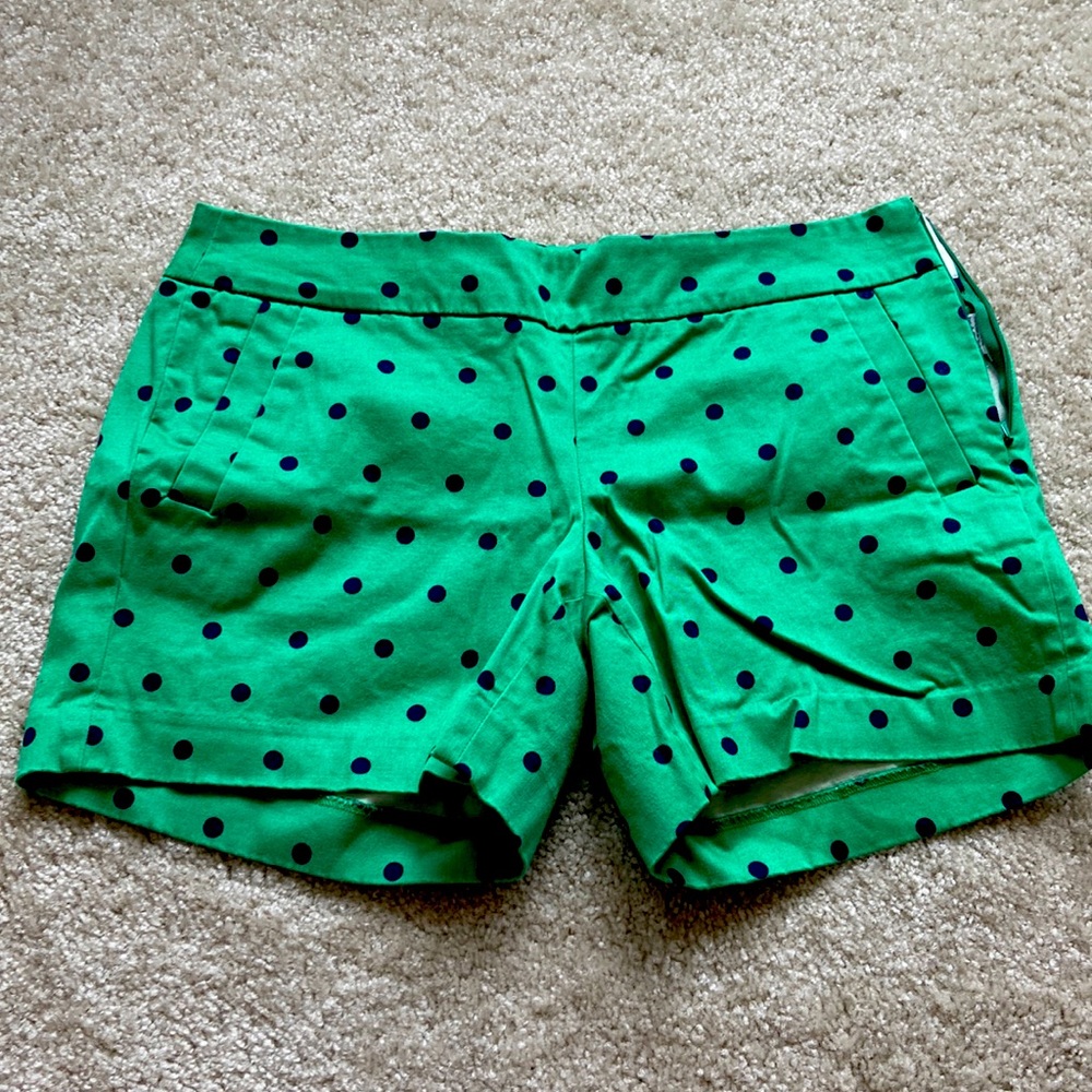 J Crew Green with Navy polka dots shorts size 8